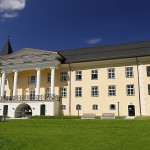 'renoviertes Schloss Ebenzweier (Altmuenster)'